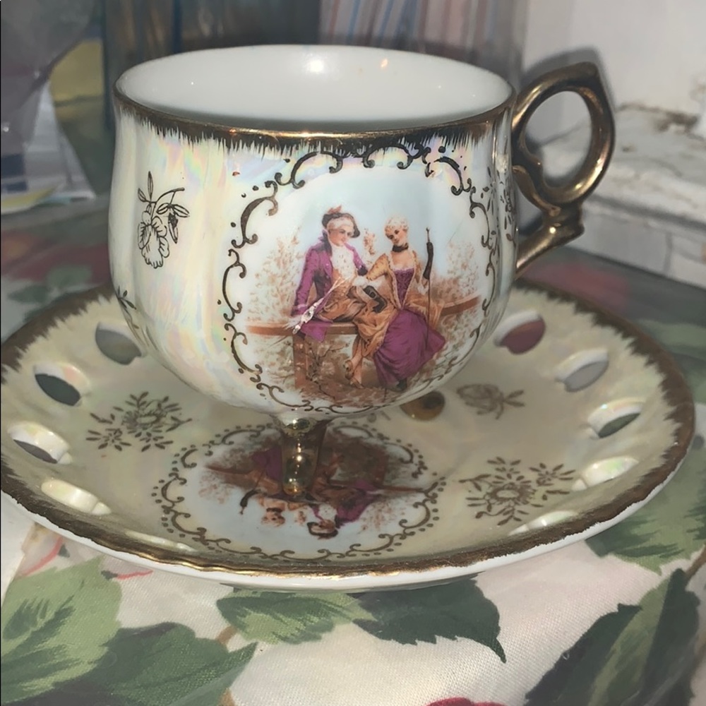 Antique cup and tea pot